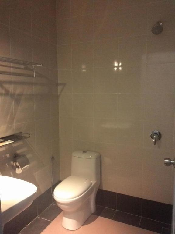 101 Hotel Miri Habitación foto